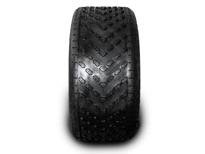 Шина низкого давления MARSHLAND ARCTICTYRE 700/75-25 — 1680×700-635. Вид сбоку: высота профиля и боковина с индикаторами износа (6 шт). Характеристики: 2 слоя корда, вес 68 кг, индекс нагрузки 108 (1000 кгс), символ скорости F (80 км/ч), рабочее давление 0,05–0,5 кг/см², от -60 до +55 °C, грунтозацеп 15 мм. Разработана под вездеходы ТРЭКОЛ, SeverTruck, TINGER, АТЛАС, БТХ-2, Кайман.